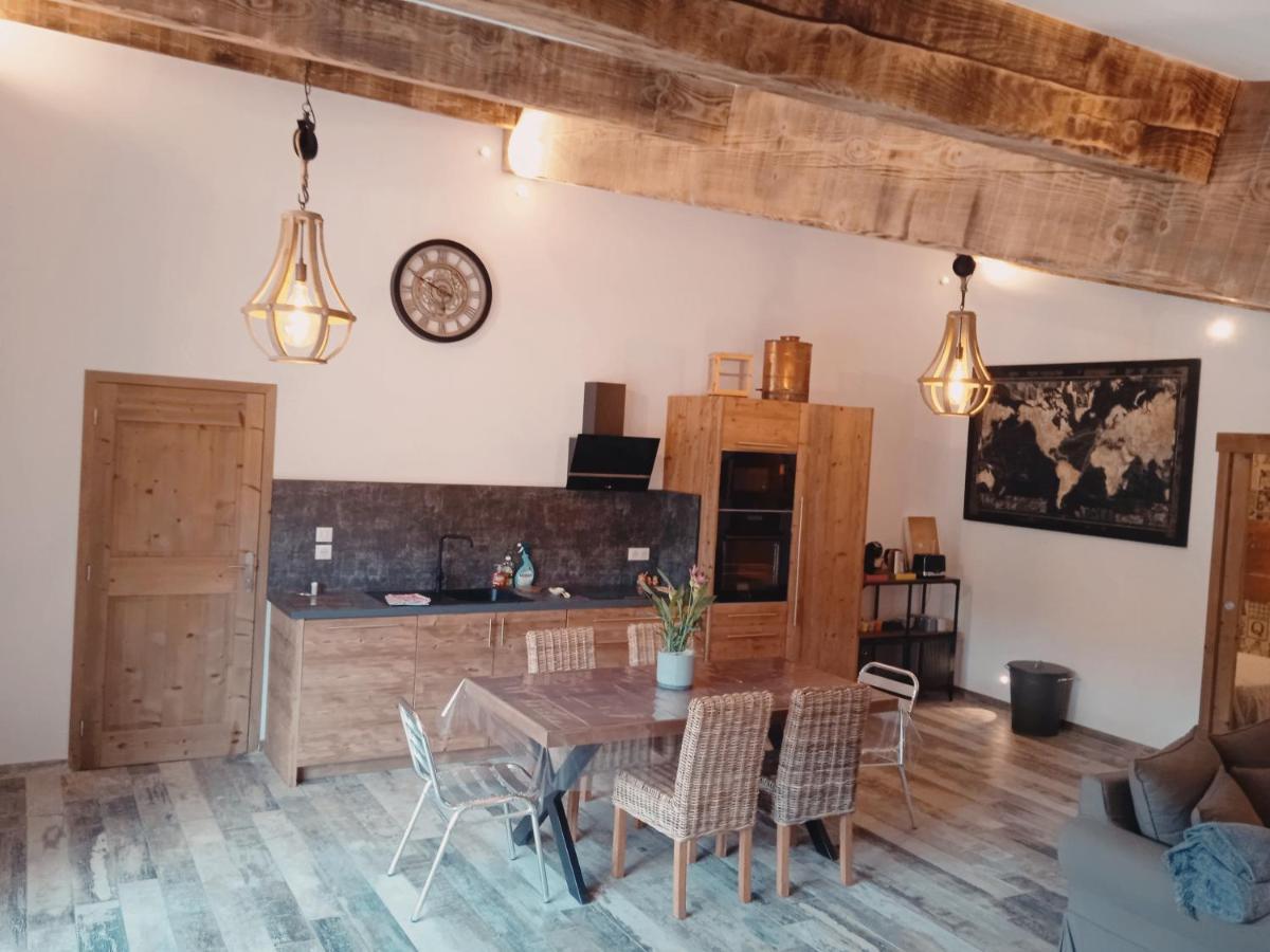 Gite Du Mas De La Finiere ,Avec Spa Interieur Châteaurenard Exterior foto